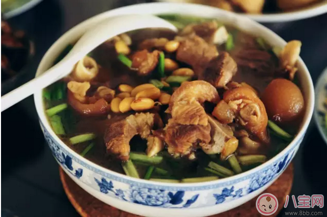 孩子說夢里被人追是什么原因 孩子說夢里被人追是有壓力嗎 孩子說夢里被人追是什么原因 孩子說夢里被人追是有壓力嗎