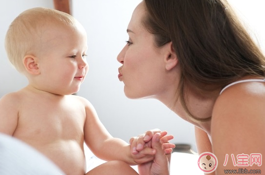 孩子依賴性太強怎么辦 孩子過于粘人怎么教育