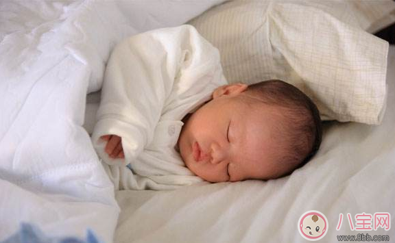 為什么有的孩子就是睡不好 孩子睡覺不能入睡具體問題分析