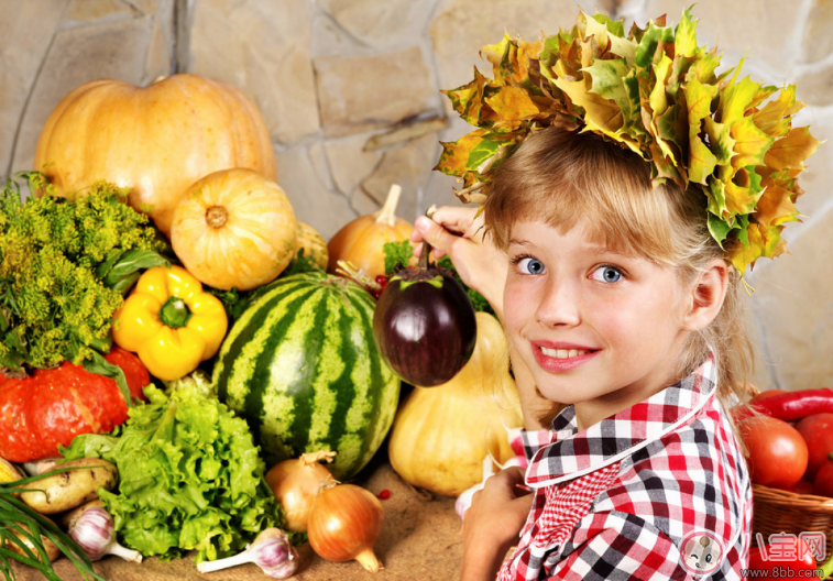 寶寶什么時候可以吃大蒜 哺乳期吃大蒜對寶寶有影響嗎 寶寶什么時候可以吃大蒜 哺乳期吃大蒜對寶寶有影響嗎