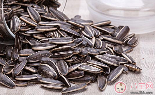 懷孕幾個月吃核桃最好 孕婦不能吃哪些堅果