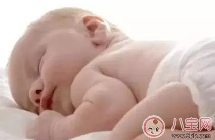 孩子在發燒前會有哪些征兆 孩子哪些表現是發燒了 孩子在發燒前會有哪些征兆 孩子哪些表現是發燒了