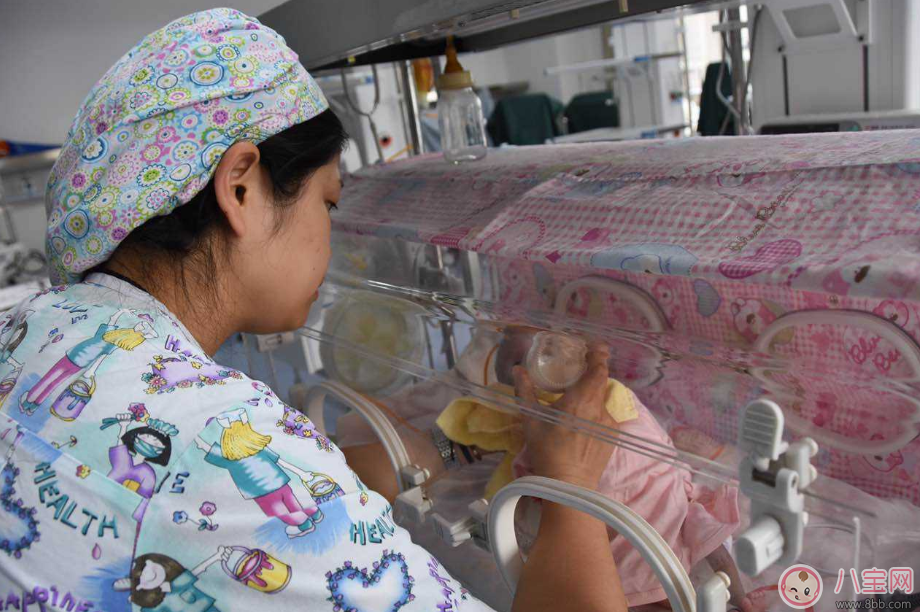 哺乳媽媽的奶應該怎么保存 怎么才能讓孩子喝到健康的母乳 哺乳媽媽的奶應該怎么保存 怎么才能讓孩子喝到健康的母乳