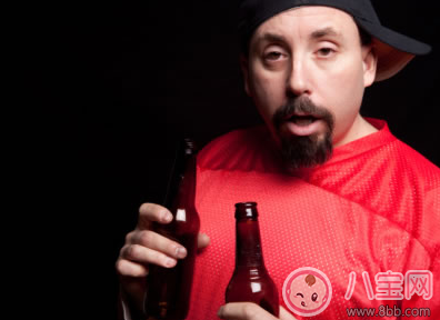 喝酒上臉的人好不好 喝酒上臉的人適合喝酒嗎 喝酒上臉的人好不好 喝酒上臉的人適合喝酒嗎