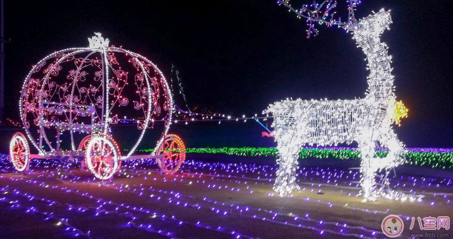 元宵節賞花燈說說心情 元宵節看花燈的句子感慨