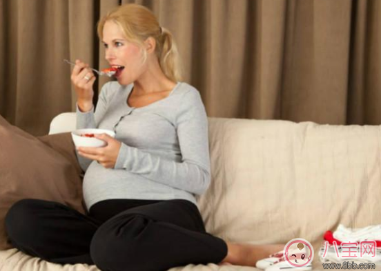 明星懷孕早餐中餐晚餐食譜 明星長(zhǎng)胎不長(zhǎng)肉是怎么吃的 明星懷孕早餐中餐晚餐食譜 明星長(zhǎng)胎不長(zhǎng)肉是怎么吃的