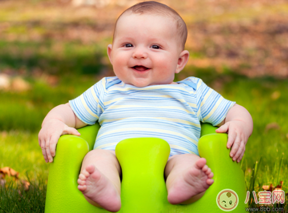 寶寶兩三天不拉粑粑又不是便秘的原因 寶寶攢肚一般持續多久