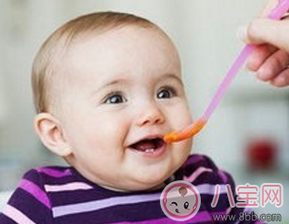 寶寶總是嗆食怎么辦 預(yù)防寶寶嗆食小妙招