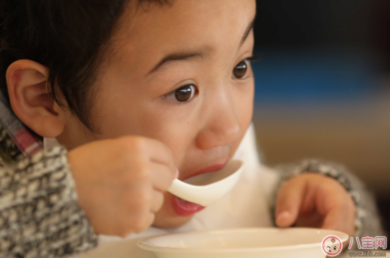 春天孩子喝什么湯好 四季應該給孩子怎么煲湯最營養 春天孩子喝什么湯好 四季應該給孩子怎么煲湯最營養