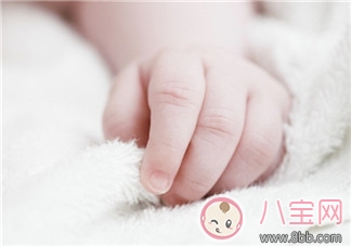 寶寶手指長倒刺是缺鋅嗎 寶寶長倒刺是缺少什么營養呢 寶寶手指長倒刺是缺鋅嗎 寶寶長倒刺是缺少什么營養呢