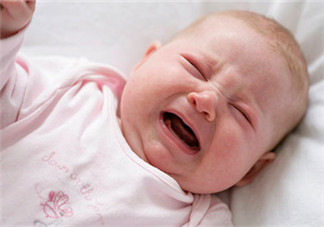 怎樣判斷寶寶是腸絞痛 新生兒腸絞痛的表現