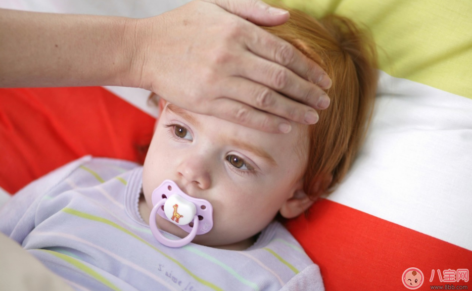 一歲寶寶反復發燒怎么回事 小孩子經常感冒發燒怎么辦? 一歲寶寶反復發燒怎么回事 小孩子經常感冒發燒怎么辦?