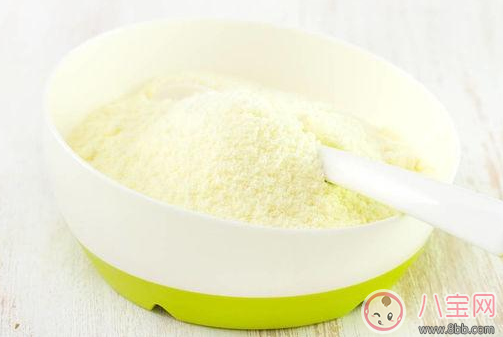 寶寶只吃母乳不吃奶粉怎么辦 寶寶不愛吃奶粉的妙招 寶寶只吃母乳不吃奶粉怎么辦 寶寶不愛吃奶粉的妙招