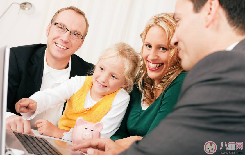 怎么幫助孩子樹立理財的思維 孩子手里的壓歲錢很多怎么管理