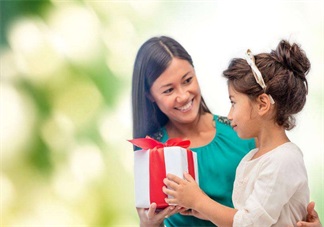 怎么教育孩子感恩 孩子不懂感恩怎么教