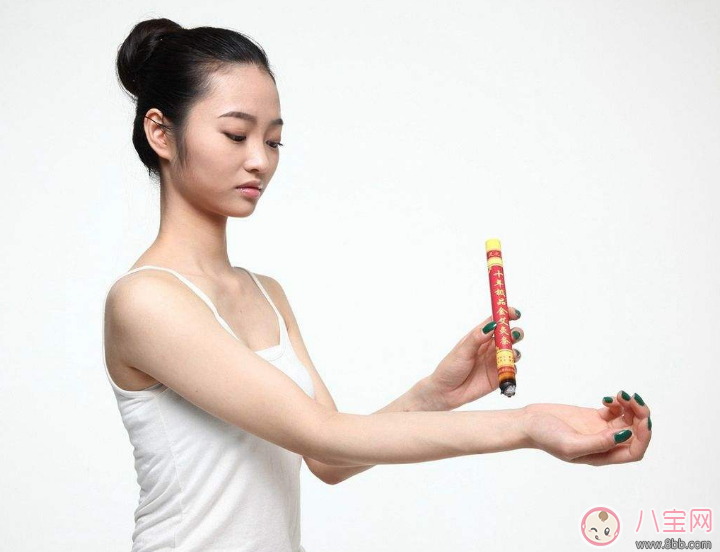 艾灸可以去月子里的寒氣嗎 產(chǎn)后多久可以艾灸 艾灸可以去月子里的寒氣嗎 產(chǎn)后多久可以艾灸