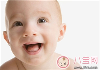 孩子舌頭很紅是上火嗎 寶寶上火有哪些表現(xiàn)