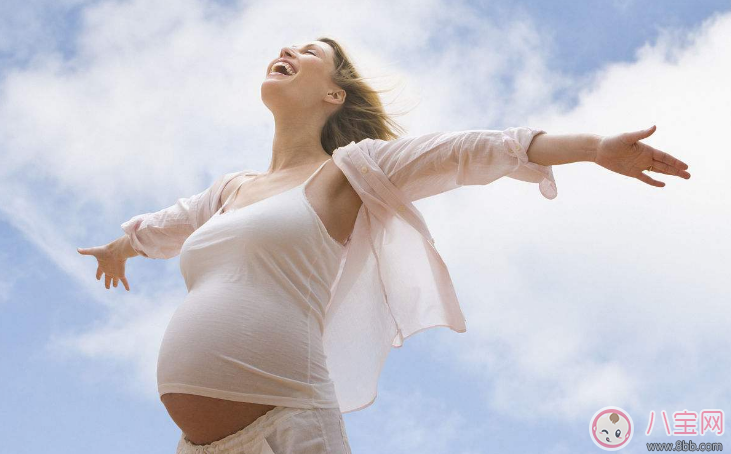 產房外等待孩子出生的心情說說 等待孩子出生前的句子說說