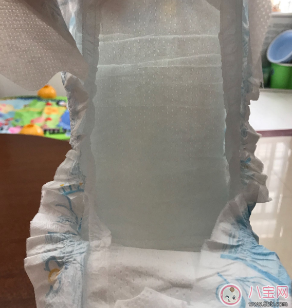 嬰嬌宜紙尿褲怎么樣 花王/倍康/雀氏和嬰嬌宜紙尿褲對比測評