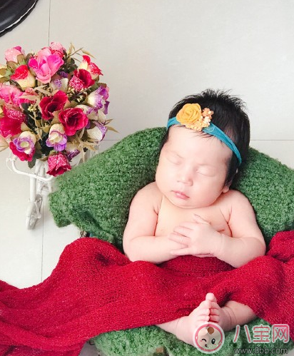 寶寶滿月怎么發(fā)朋友圈 寶寶滿月媽媽感言說說