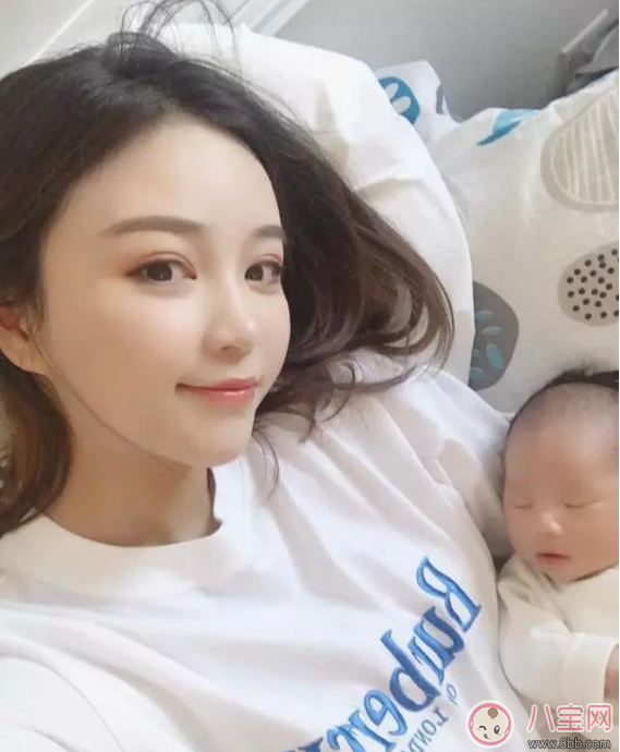 雪梨產后第四天洗頭有影響嗎 坐月子真的不能洗頭嗎