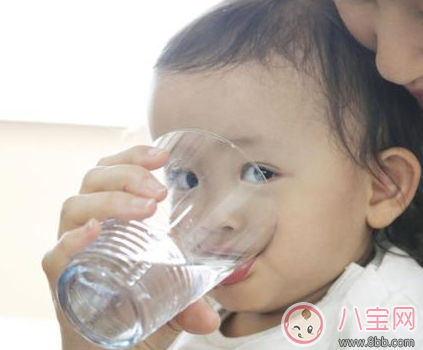 孩子鼻塞睡不好怎么辦 寶寶鼻子不通氣按摩詳解