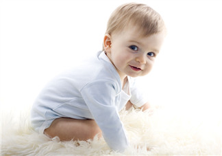 寶寶攢肚子是什么意思 寶寶攢肚早好還是晚好