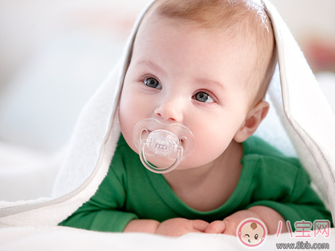 春天怎樣給寶寶斷奶好 春季斷奶的最佳方法