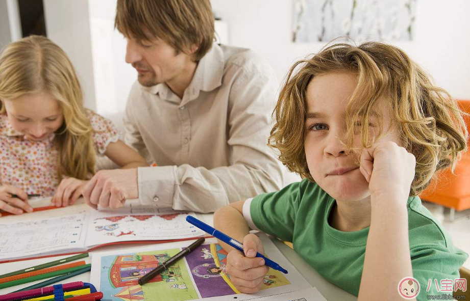 孩子不想做作業是什么原因 怎么理解孩子不愿意做作業的行為 孩子不想做作業是什么原因 怎么理解孩子不愿意做作業的行為