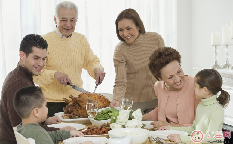 表達(dá)感恩婆婆帶孩子的話語(yǔ) 感謝婆婆照顧孩子的說(shuō)說(shuō)句子短信