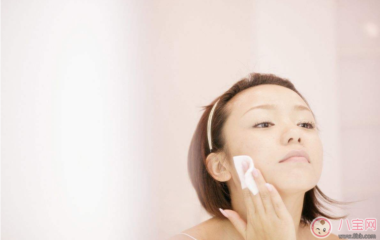 化妝水應該什么時候用 化妝水怎么用效果最好