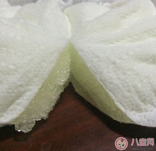 安兒樂和幫寶適哪個好 安兒樂紙尿褲和幫寶適對比測評 安兒樂和幫寶適哪個好 安兒樂紙尿褲和幫寶適對比測評