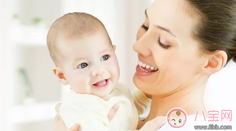 哺乳媽媽乳頭有小白泡怎么辦 孩子乳頭不舒服怎么解決 哺乳媽媽乳頭有小白泡怎么辦 孩子乳頭不舒服怎么解決