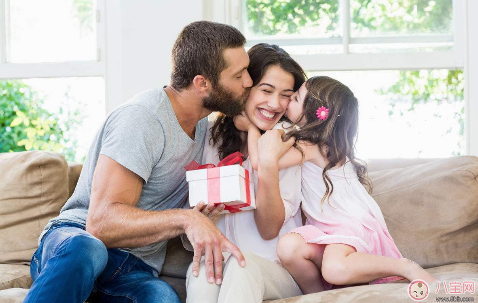 收到孩子禮物心情說說 收到孩子禮物驚喜的心情句子