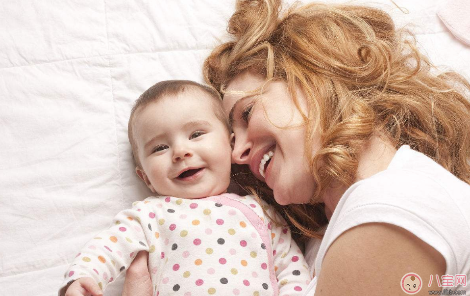 感慨初為人母的句子 生完孩子后的幸福感言 