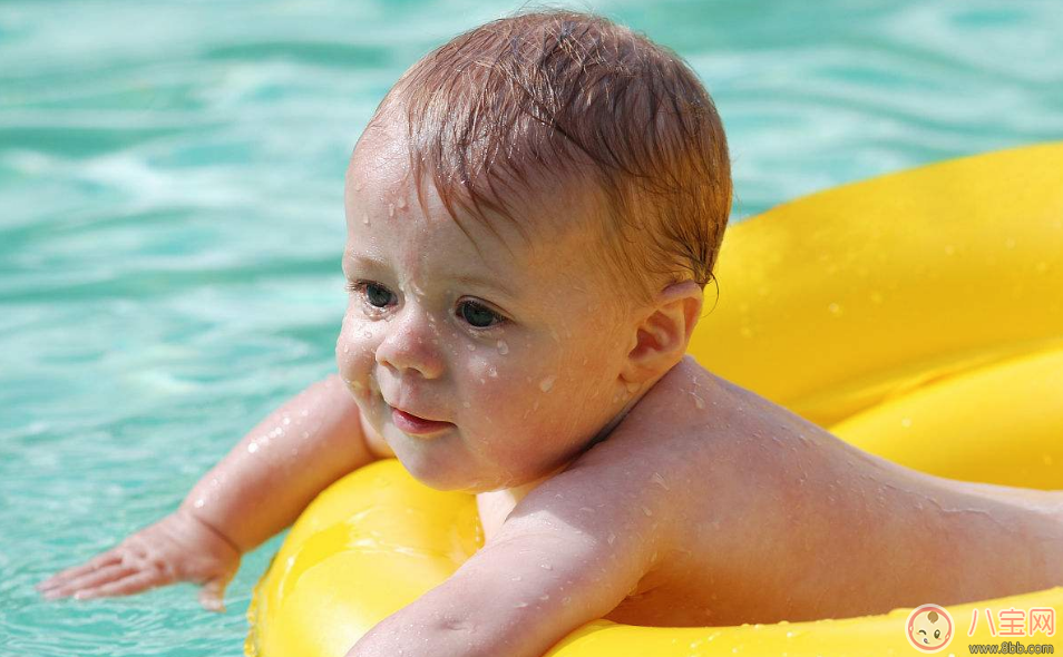 寶寶第一次游泳的心情說說 帶寶寶游戲的心情句子短語