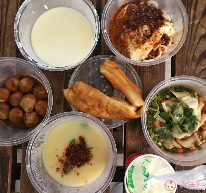 2018早上做早餐說說 早上早餐開啟新的一天心情朋友圈說說