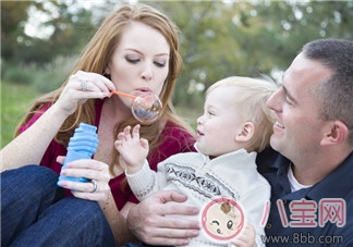 兒子變乖的心情說說 兒子很聽話父母開心的心情感慨