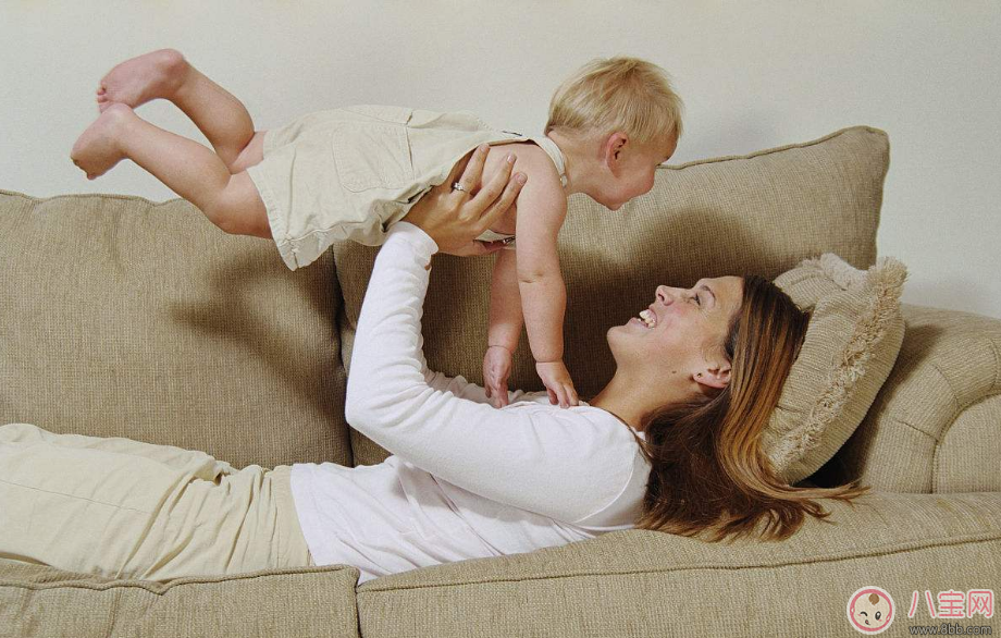 休完產假上班想孩子的心情說說 產假結束上班舍不得孩子的感慨