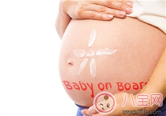 妊娠紋是怎樣形成的 孕期長妊娠紋很癢怎么辦