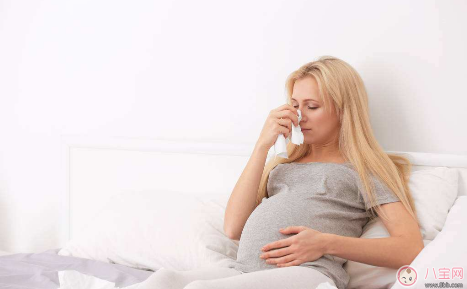 孕吐會不會給胃造成很大的傷害 孕吐胃不舒服怎么辦 孕吐會不會給胃造成很大的傷害 孕吐胃不舒服怎么辦