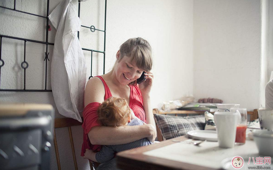 寶媽乳頭扁平如何哺乳 幫助哺乳的方式和工具有哪些 寶媽乳頭扁平如何哺乳 幫助哺乳的方式和工具有哪些