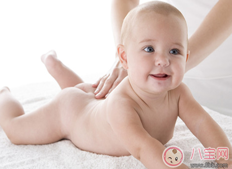 寶寶積食腹脹怎么辦 寶寶積食腹脹推拿手法詳解 寶寶積食腹脹怎么辦 寶寶積食腹脹推拿手法詳解