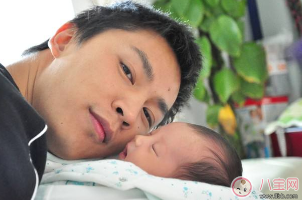 初為人父經典感概 初為人父的唯美句子2018