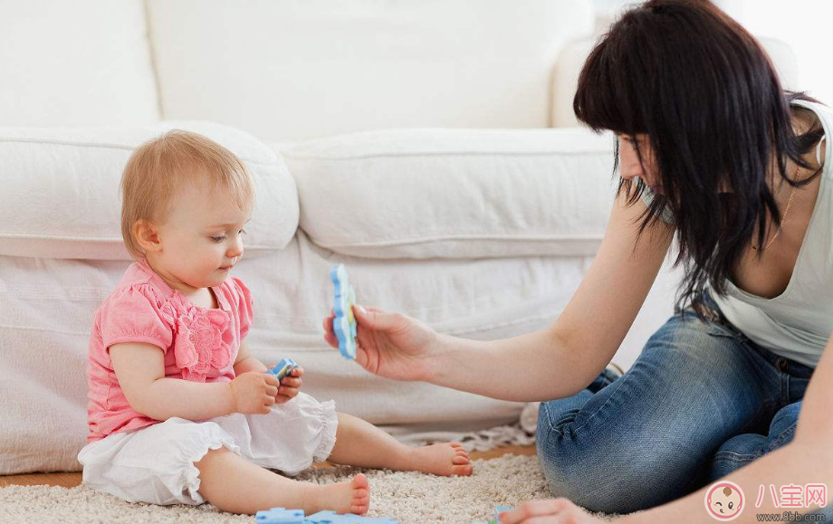 和寶寶一起拼圖的心情感想 跟孩子一起玩拼圖的句子說(shuō)說(shuō)