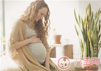 孕期寶寶踢肚子什么感覺(jué) 懷孕胎兒踢肚子代表什么