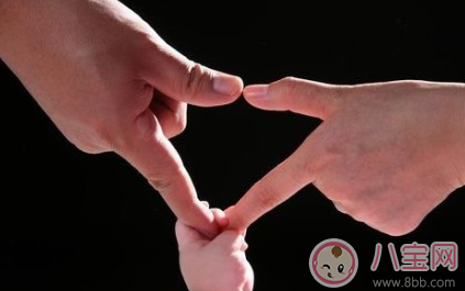 寶寶一百天的心情說說 寶寶一百天紀念曬圖文字 寶寶一百天的心情說說 寶寶一百天紀念曬圖文字