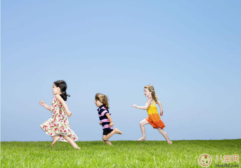 和孩子一起晨跑的心情說說 堅持和孩子一起晨跑的句子短語 和孩子一起晨跑的心情說說 堅持和孩子一起晨跑的句子短語