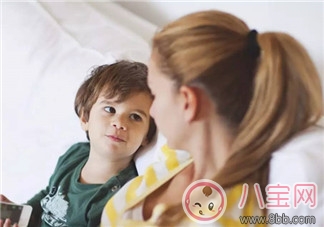 送孩子上學辛苦的心情說說 送兒子上學的感悟說說