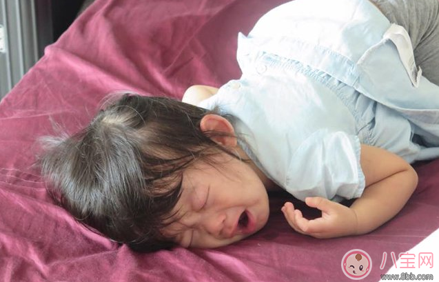 2歲寶寶鬧情緒怎么辦 孩子總是鬧情緒怎么講道理 2歲寶寶鬧情緒怎么辦 孩子總是鬧情緒怎么講道理